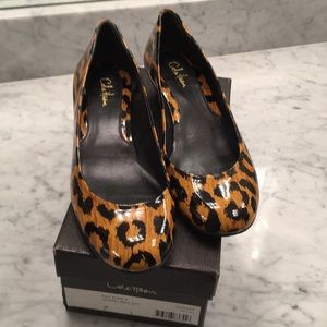 NEW Come Haan leopard print low wedge size 7